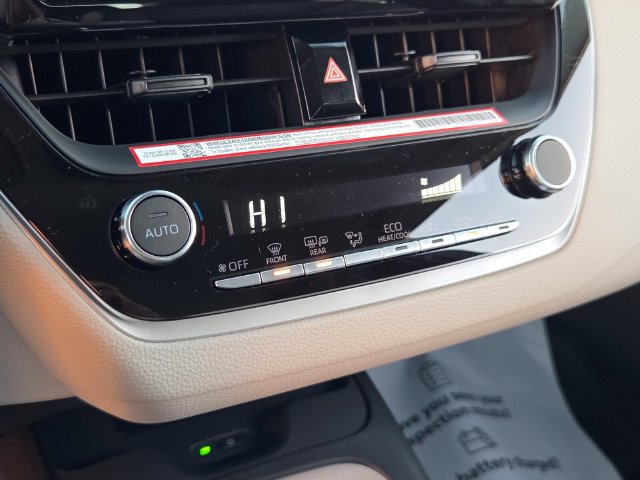 New 2027 Toyota Corolla LE w/ LE Premium Package FWD image 21