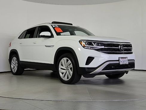 Used 2023 Volkswagen Atlas Cross Sport SE w/ Panoramic Sunroof Package AWD/4WD image 4