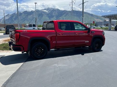 Used 2024 GMC Sierra 1500 Elevation w/ Elevation Premium Package AWD/4WD image 7