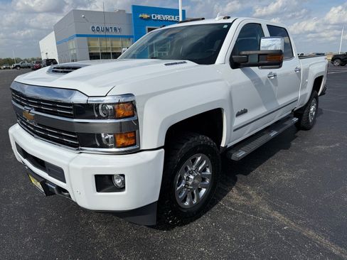 Used 2019 Chevrolet Silverado 3500 High Country w/ Duramax Plus Package AWD/4WD image 9