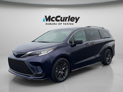 Used 2022 Toyota Sienna LE