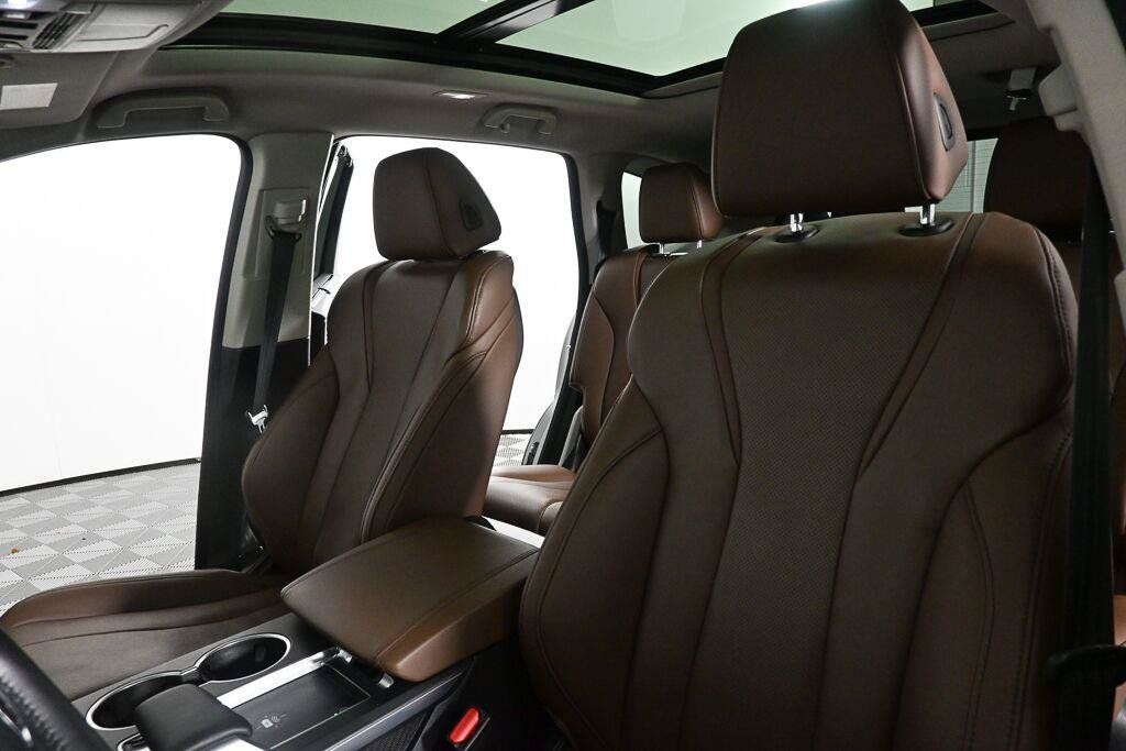 Used 2023 Acura MDX w/ Technology Package FWD image 7