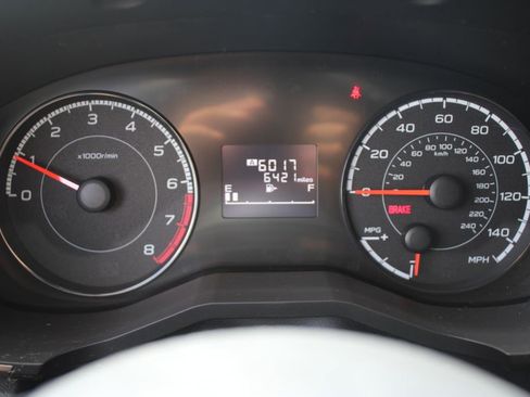 Used 2023 Subaru Crosstrek 2.0i Premium AWD/4WD image 16