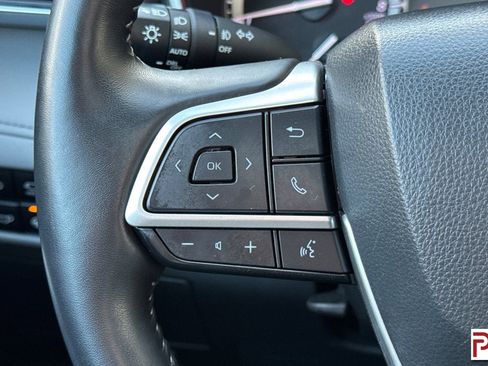 Used 2022 Toyota Highlander Platinum image 31