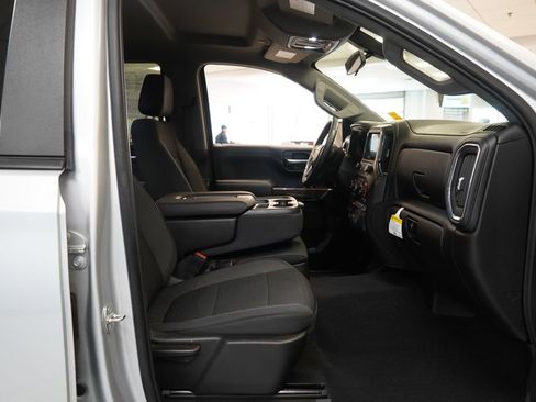 Used 2020 Chevrolet Silverado 1500 LT w/ All-Star Edition image 26