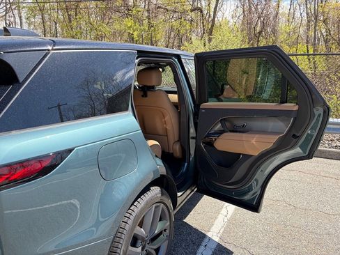 New 2026 Land Rover Range Rover Sport SE AWD/4WD image 16