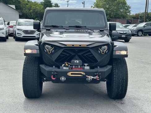 Used 2021 Jeep Wrangler Unlimited Rubicon AWD/4WD image 2
