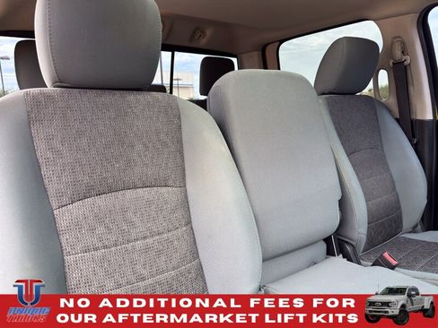 Used 2017 RAM 2500 SLT AWD/4WD image 29