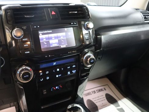 Used 2019 Toyota 4Runner Limited AWD/4WD image 43