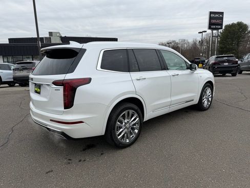 Certified 2023 Cadillac XT6 Premium Luxury AWD/4WD image 6
