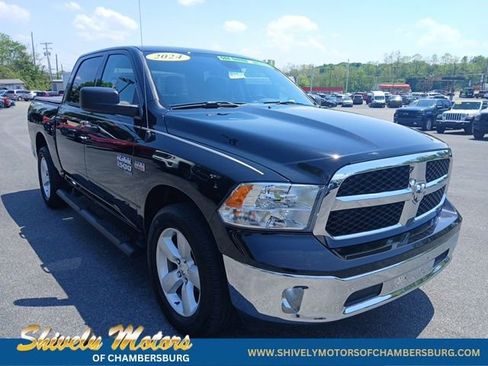 Used 2024 RAM 1500 Tradesman w/ Tradesman SXT Package AWD/4WD image 8