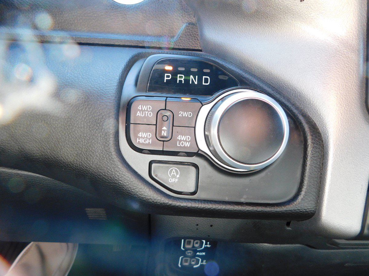 Used 2024 RAM 1500 Big Horn AWD/4WD image 16