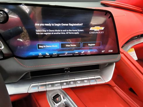 Used 2026 Chevrolet Corvette Stingray Premium Conv w/ Z51 Performance Package image 27