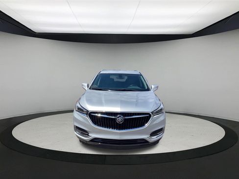 Used 2021 Buick Enclave Essence w/ Sound and Sites Package FWD image 3