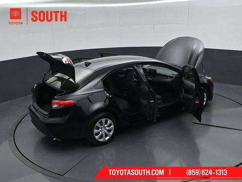 Used 2026 Toyota Corolla LE FWD image 52