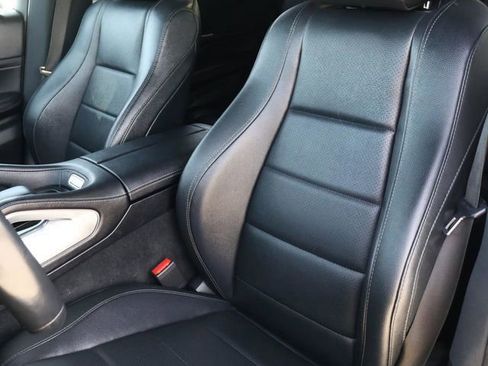 Used 2024 Mercedes-Benz GLE 350 4MATIC w/ 3rd Row Seat Package image 15