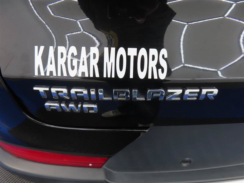 Used 2021 Chevrolet TrailBlazer LT w/ Sun and Liftgate Package AWD/4WD image 13