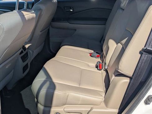 Used 2016 Honda Pilot EX-L image 17