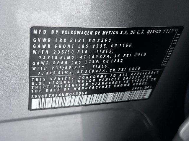 Certified 2022 Volkswagen Tiguan SE R-Line FWD image 30