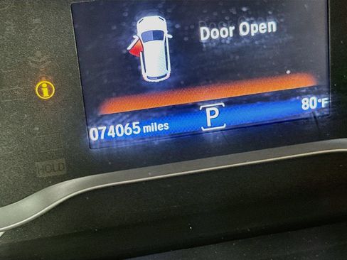 Used 2018 Honda Pilot Elite image 12