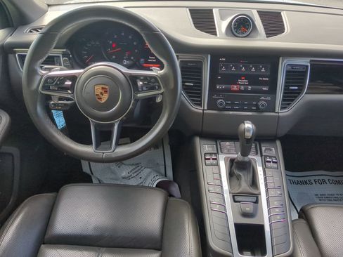 Used 2018 Porsche Macan image 43