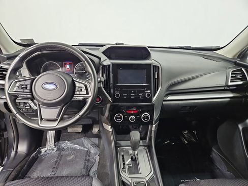 Certified 2021 Subaru Forester Premium image 14
