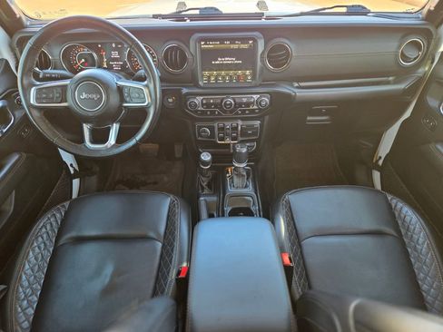 Used 2022 Jeep Gladiator Overland AWD/4WD image 11