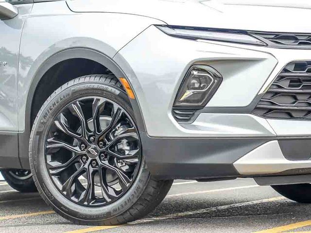 New 2026 Chevrolet Blazer LT w/ LPO, Floor Liner Package AWD/4WD image 4