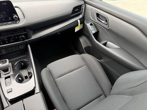 Used 2026 Nissan Rogue S image 26