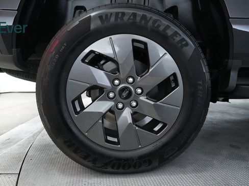Used 2024 Ford F150 Lightning Flash AWD/4WD image 14