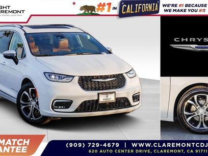 New 2026 Chrysler Pacifica Pinnacle