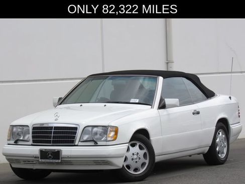 Used 1994 Mercedes-Benz E 320 Convertible image 1
