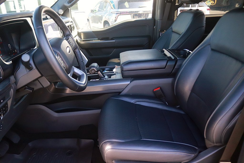 Used 2025 Ford F150 Lariat w/ Equipment Group 502A High AWD/4WD image 14