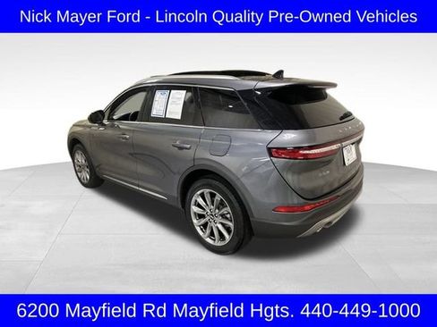 Used 2022 Lincoln Corsair AWD w/ Premium Package image 5
