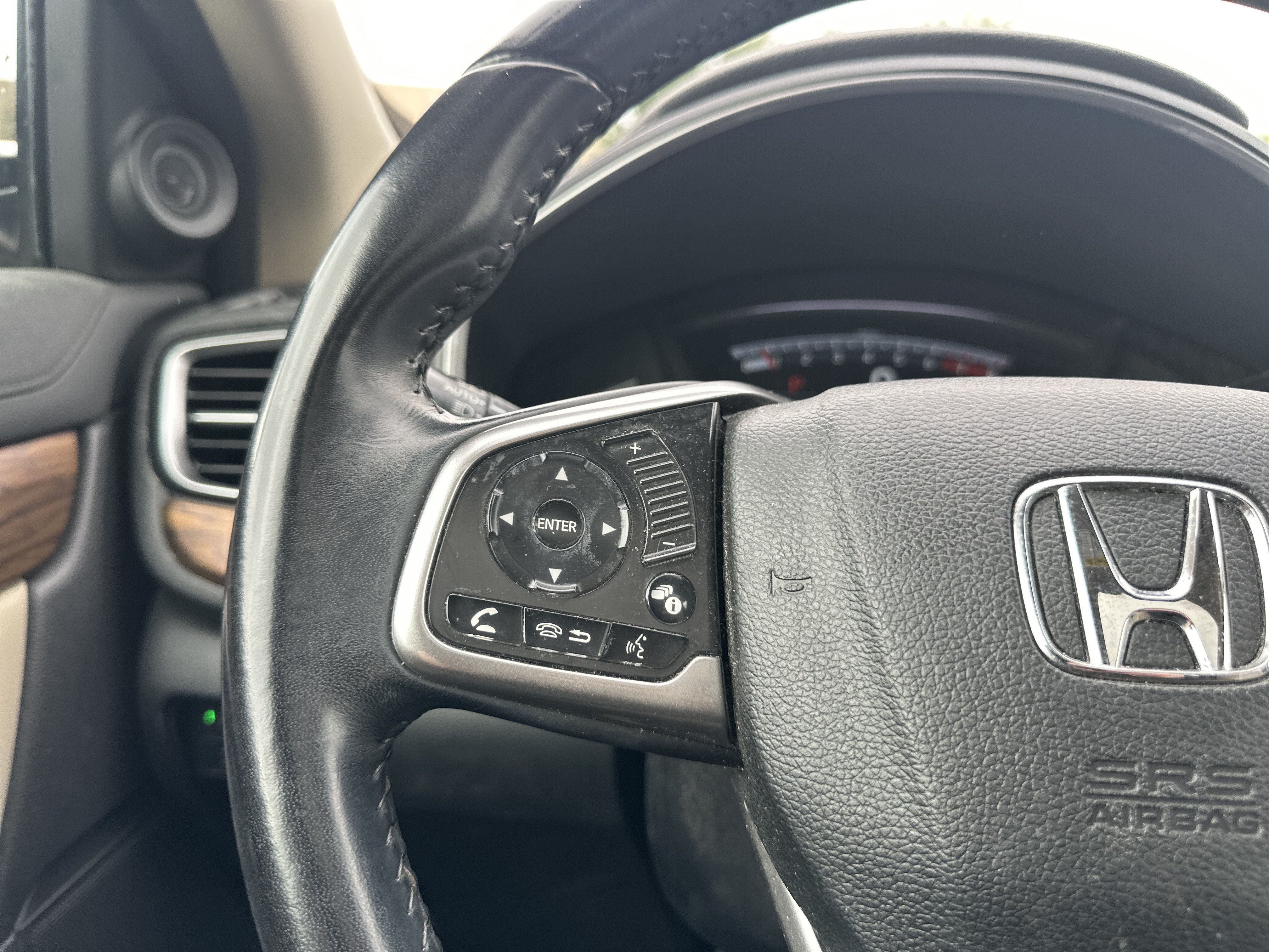 Used 2018 Honda CR-V Touring image 21