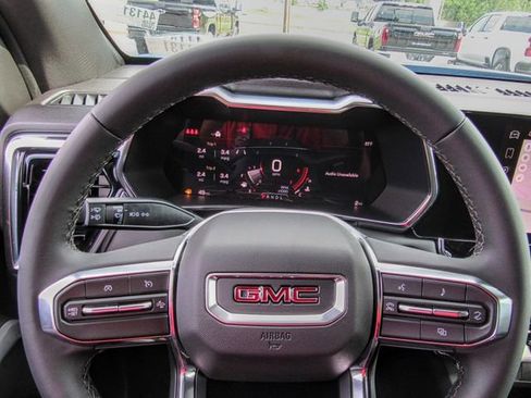 New 2026 GMC Canyon Elevation image 24