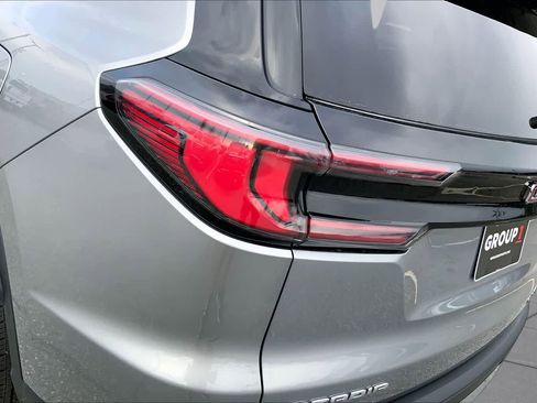 New 2026 GMC Acadia Elevation w/ Elevation Premium Package FWD image 14