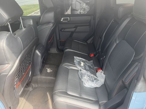 Used 2024 Ford Bronco Raptor AWD/4WD image 7