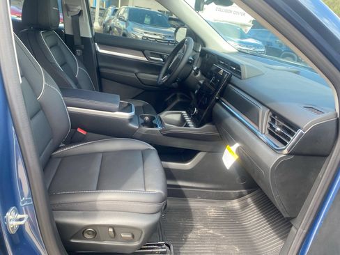 New 2026 GMC Terrain Denali AWD/4WD image 11