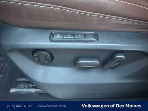 Used 2021 Volkswagen Atlas SEL image 25