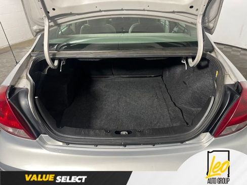 Used 2007 Ford Taurus SE FWD image 10