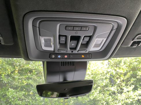 Used 2022 GMC Sierra 1500 Denali Ultimate AWD/4WD image 34