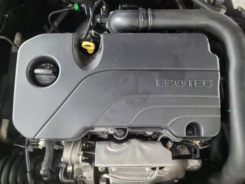 Used 2023 Chevrolet Malibu LT FWD image 30