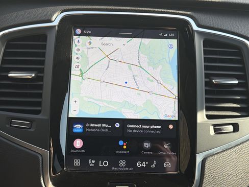 Certified 2024 Volvo XC90 B5 Core w/ Climate Package image 24