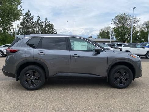 New 2026 Nissan Rogue SV w/ Cold Weather Package AWD/4WD image 6