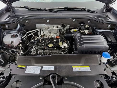 Used 2024 Volkswagen Atlas SE image 30