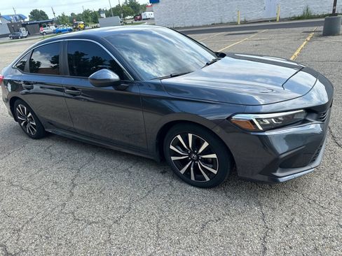 Used 2024 Honda Civic EX image 13