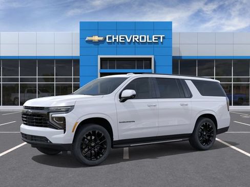 New 2026 Chevrolet Suburban RST w/ Comfort Package AWD/4WD image 2