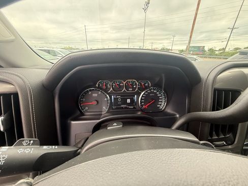 Used 2019 Chevrolet Silverado 2500 High Country w/ Duramax Plus Package AWD/4WD image 17