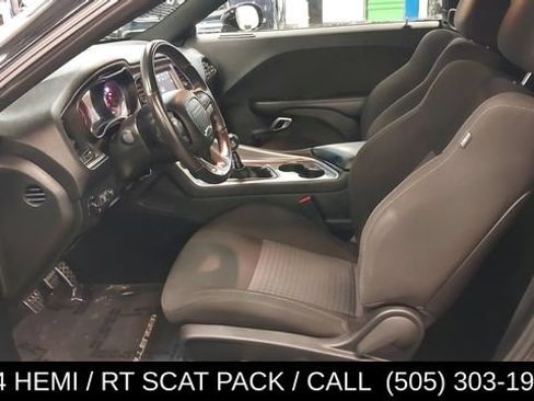 Used 2022 Dodge Challenger R/T Scat Pack RWD image 20